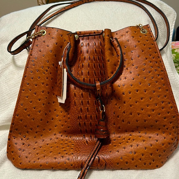 Gorgeous Faux Ostrich/Alligator Satchel - Picture 1 of 9
